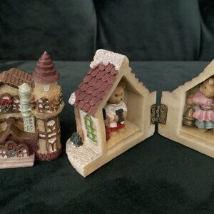 Miniature Hinged Folding Nativity Church Diorama & Bear Priest Christmas